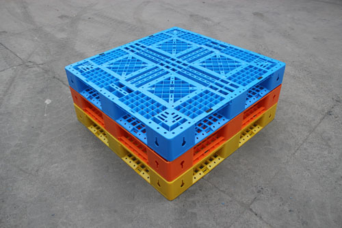 怎樣才能讓塑料托盤安全地經(jīng)久耐用？