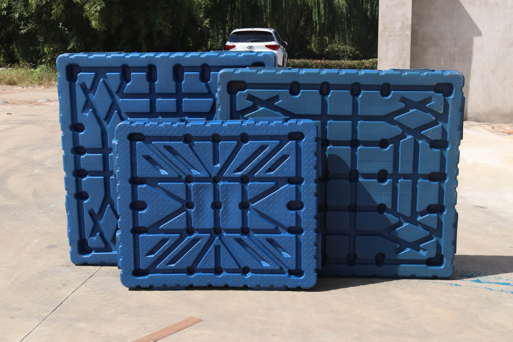 雙面塑料托盤多少錢？雙面托盤價格走向