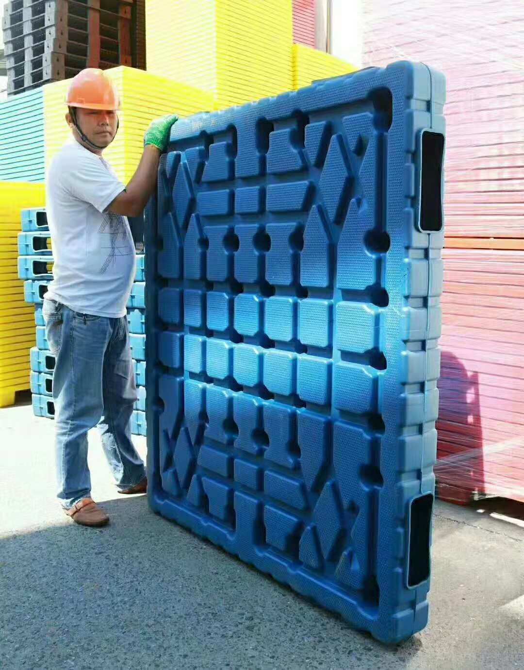 吹塑托盤和注塑托盤，你不懂的太多了！