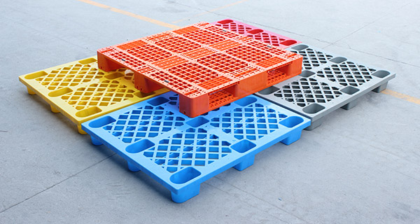 劃重點(diǎn)，這些影響塑料托盤(pán)的價(jià)格因素確實(shí)是市場(chǎng)常態(tài)！