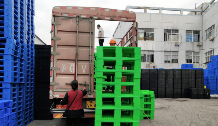 兒童節(jié)快樂(lè)，塑料托盤(pán)價(jià)格回到小時(shí)候的物價(jià)！