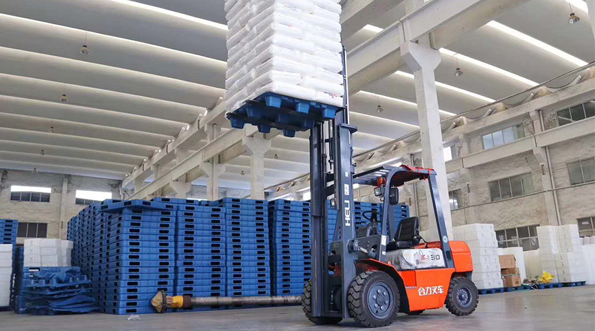 疫情期間、油價(jià)暴跌對(duì)塑料托盤廠家的影響竟有這么大！