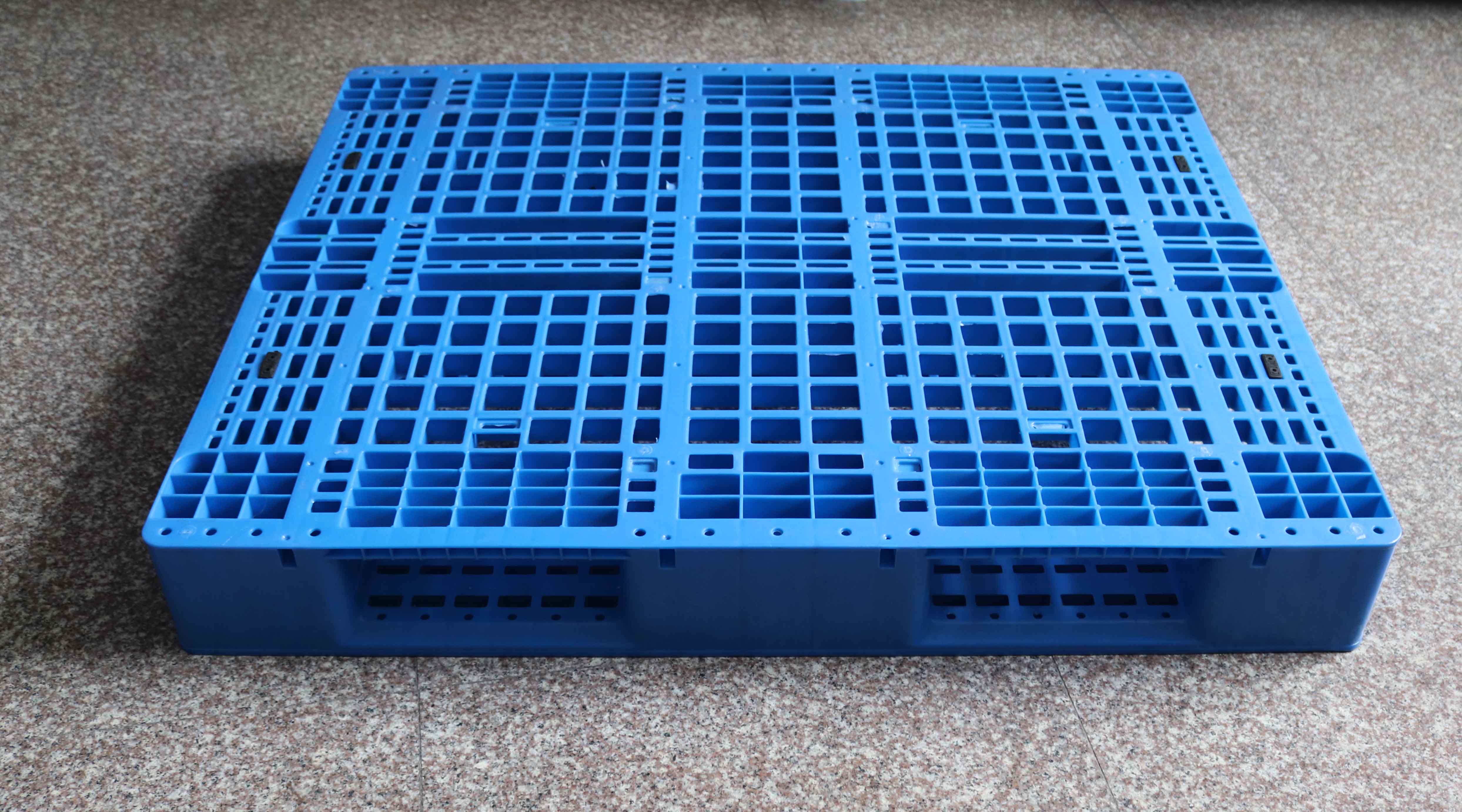 周轉(zhuǎn)箱和塑料托盤如何相互選擇？